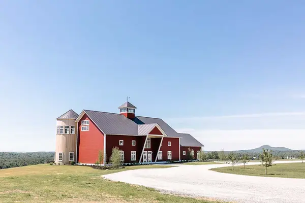 Maquam Barn and Winery event space